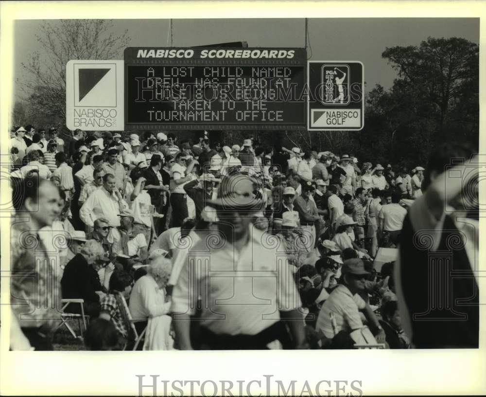 1989 Press Photo New Orleans-Lost child message on USF&amp;G Classic golf scoreboard- Historic Images