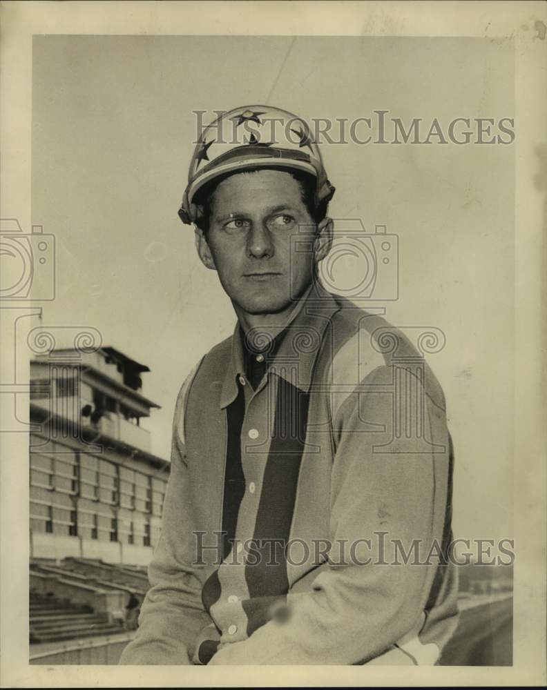 Press Photo Horse racing jockey John Heckmann - nos14739- Historic Images