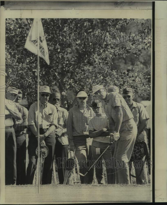 1967 Press Photo Golf - Al Geiberger Chips in PGA Championship in Denver- Historic Images