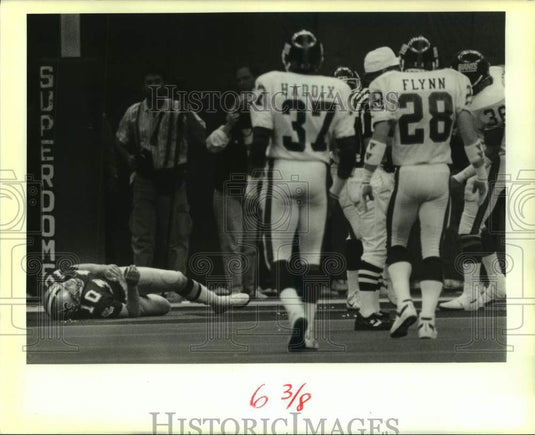 1988 Press Photo New Orleans Saints football player Brian Hanson vs. Giants- Historic Images
