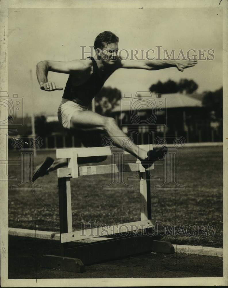 1945 Press Photo Track athlete Slats Hardin - nos16082- Historic Images