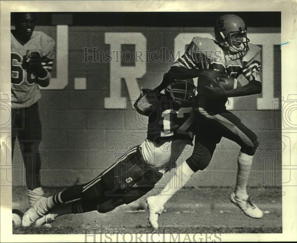 1982 Press Photo High school football player Norman Jefferson vs. Landry- Historic Images