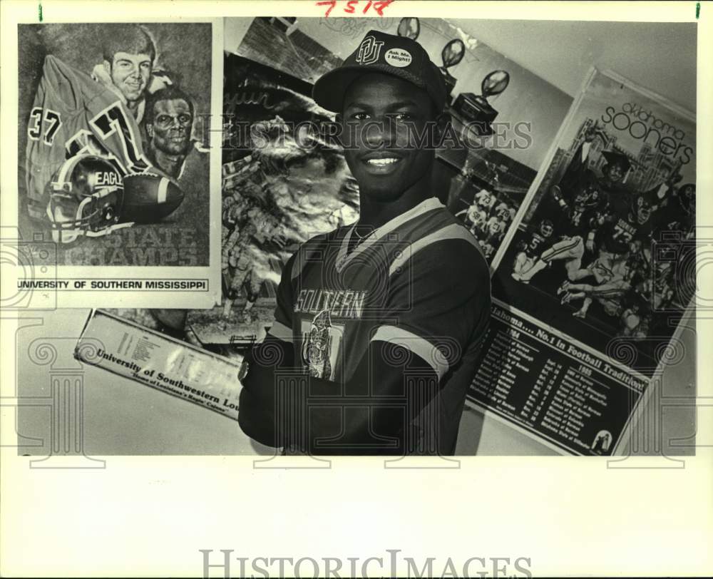 1985 Press Photo Heavily recruited Lutcher High football player Terrance Jones- Historic Images