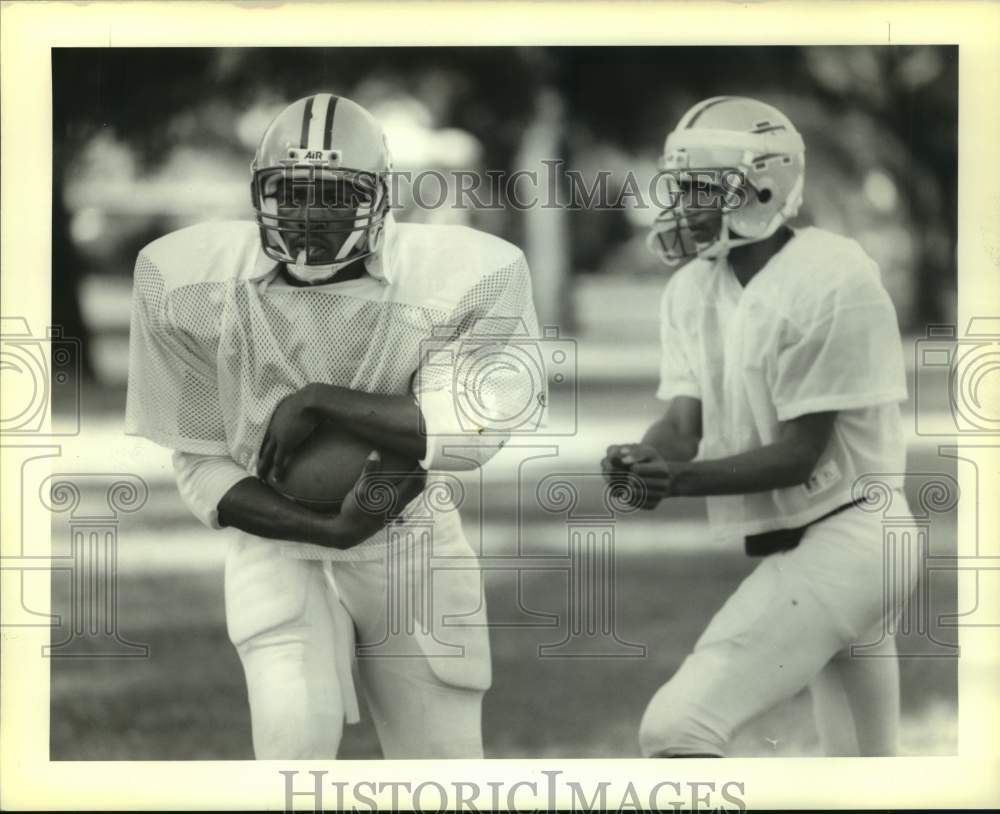 1989 Press Photo St. Augustine High football players Sean and Brandon Jackson- Historic Images