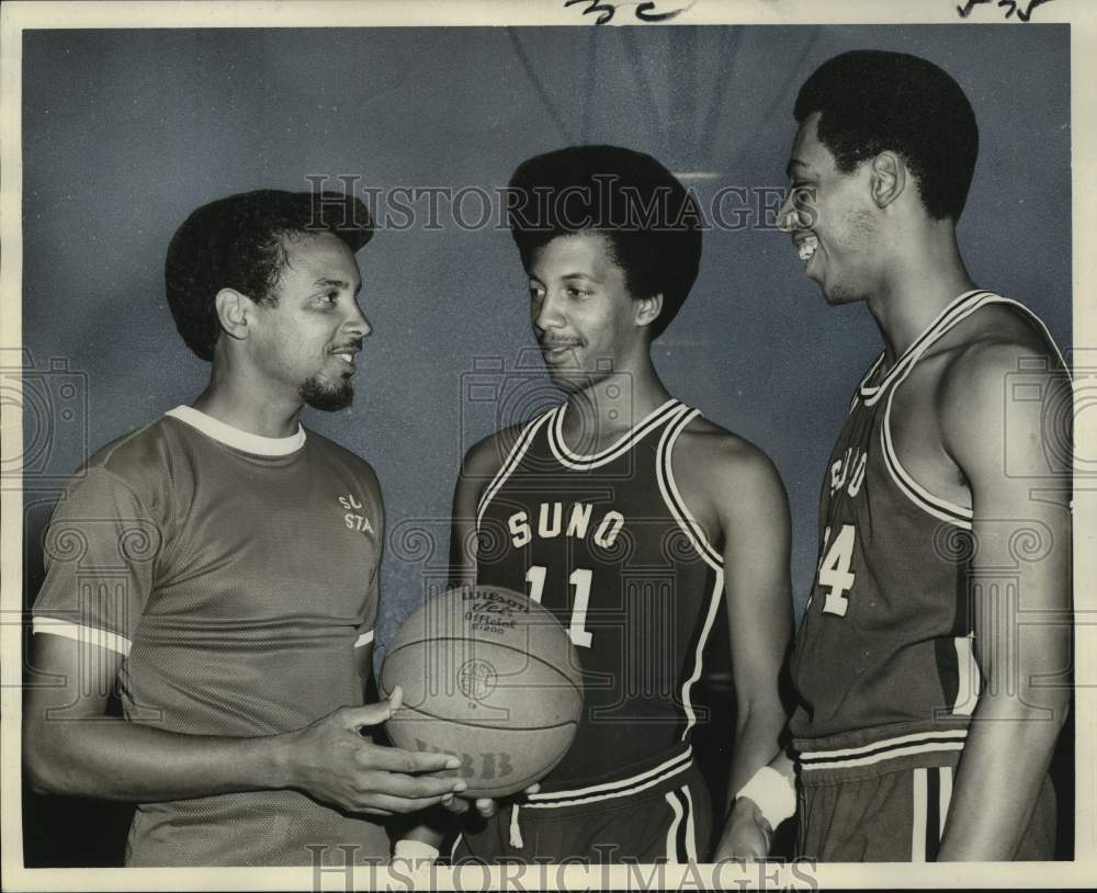 1971 Press Photo Southern-New Orleans coach John Hornbeak and players- Historic Images