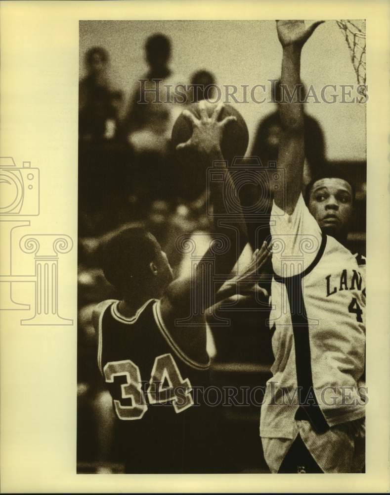 1988 Press Photo Walker and Landry play boys high school basketball - nos17809- Historic Images