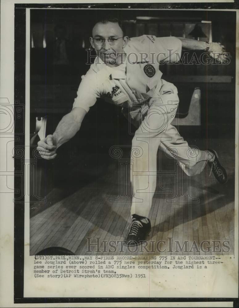 1951 Press Photo Bowling - Lee Jouglard of Detroit Stroh&#39;s Team - nos18139- Historic Images