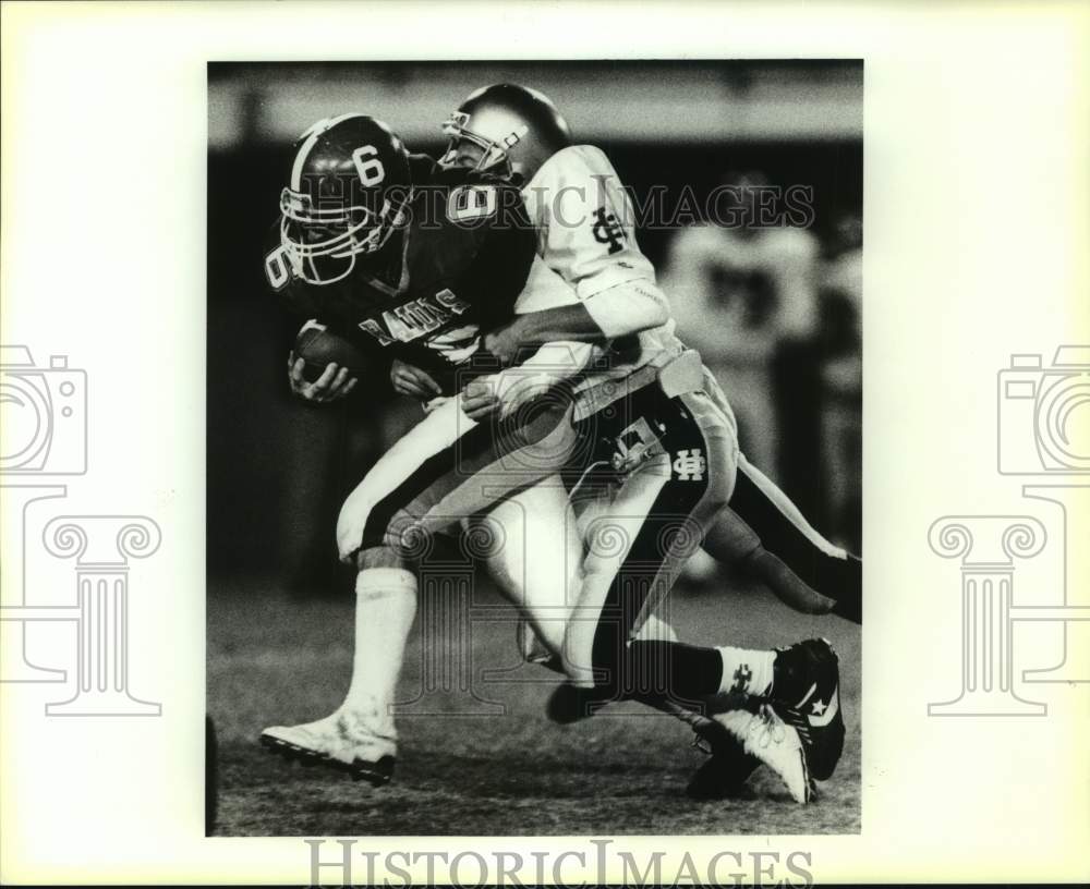 1992 Press Photo Football - Johnny Heintz, Running Back for Rummel High School- Historic Images