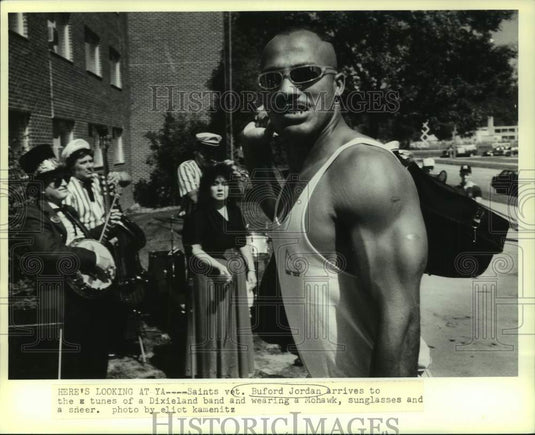 1988 Press Photo New Orleans Saints football player Burford Jordan - nos18658- Historic Images