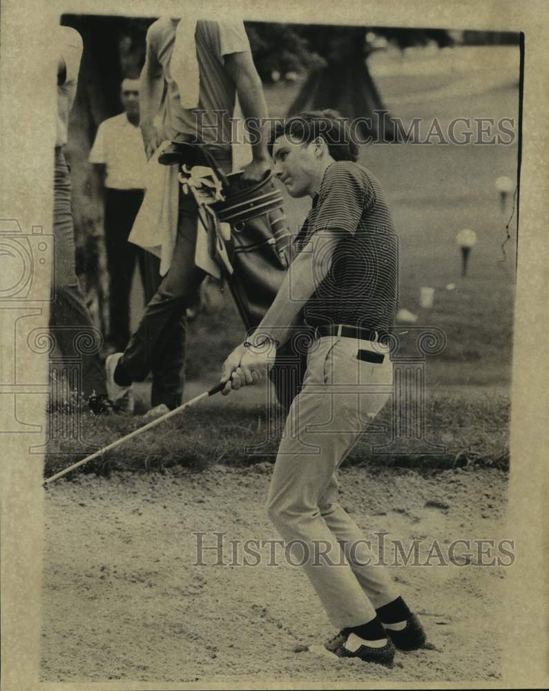 Press Photo Golfer Gary Koch - nos19533- Historic Images