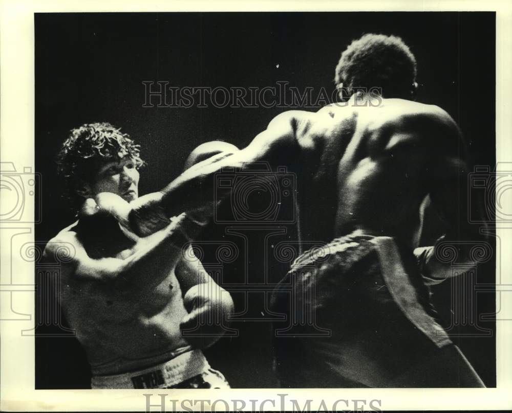 1979 Press Photo Licata-Dennis boxing match - nos19708- Historic Images