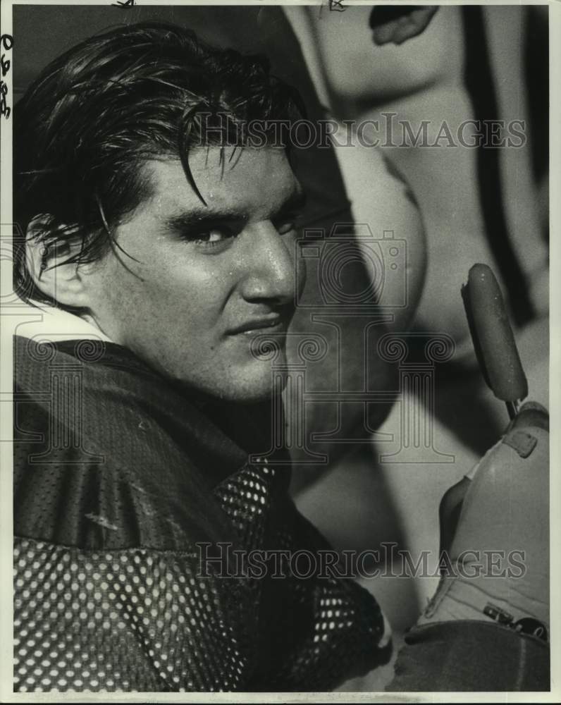 1978 Press Photo Football - Bill Lichenstein with a Popsicle - nos19872- Historic Images