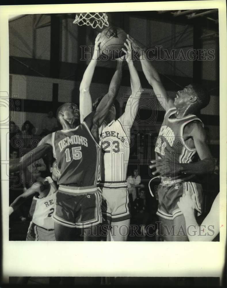 1989 Press Photo Basketball - Demons and Rebels in Action - nos19877- Historic Images