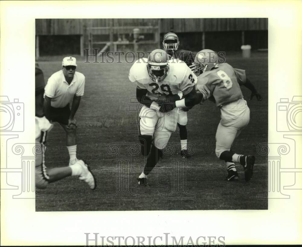 1991 Press Photo Football - East-West Game Practice with Ruston&#39;s Roymon Malcolm- Historic Images