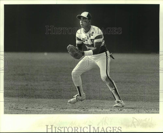 1986 Press Photo Tulane college baseball player Ronald Marigny - nos21430- Historic Images