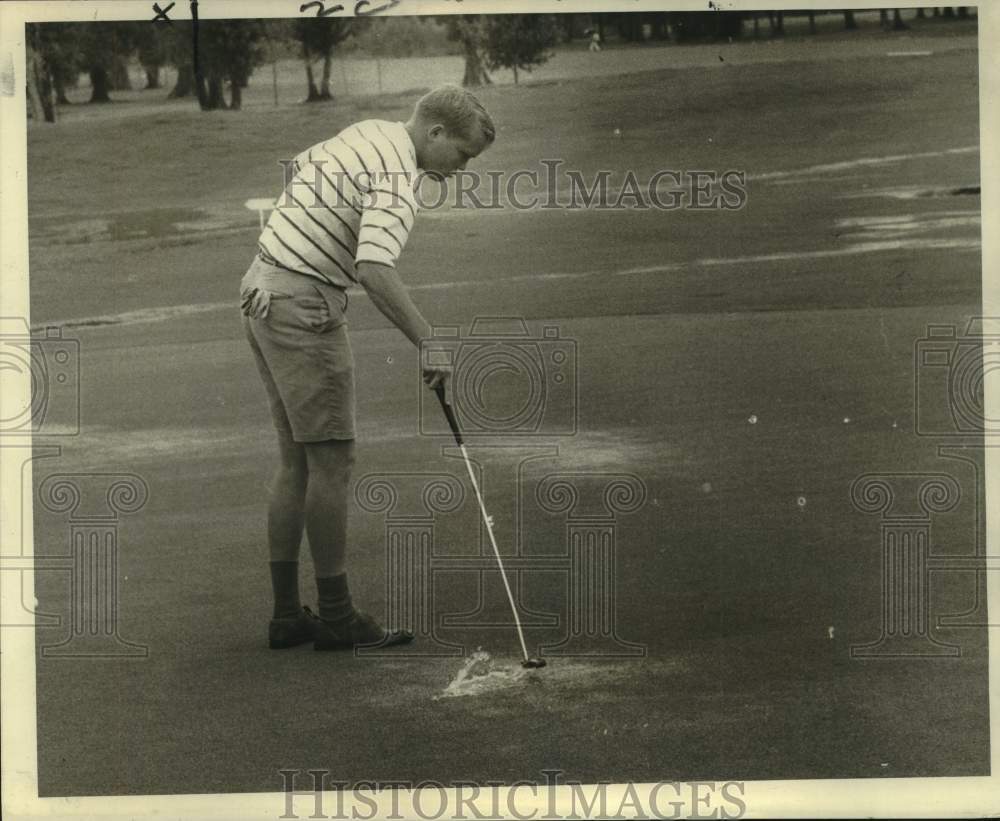 1968 Press Photo Golfer Ken Kittle plays the New Orleans city championship- Historic Images