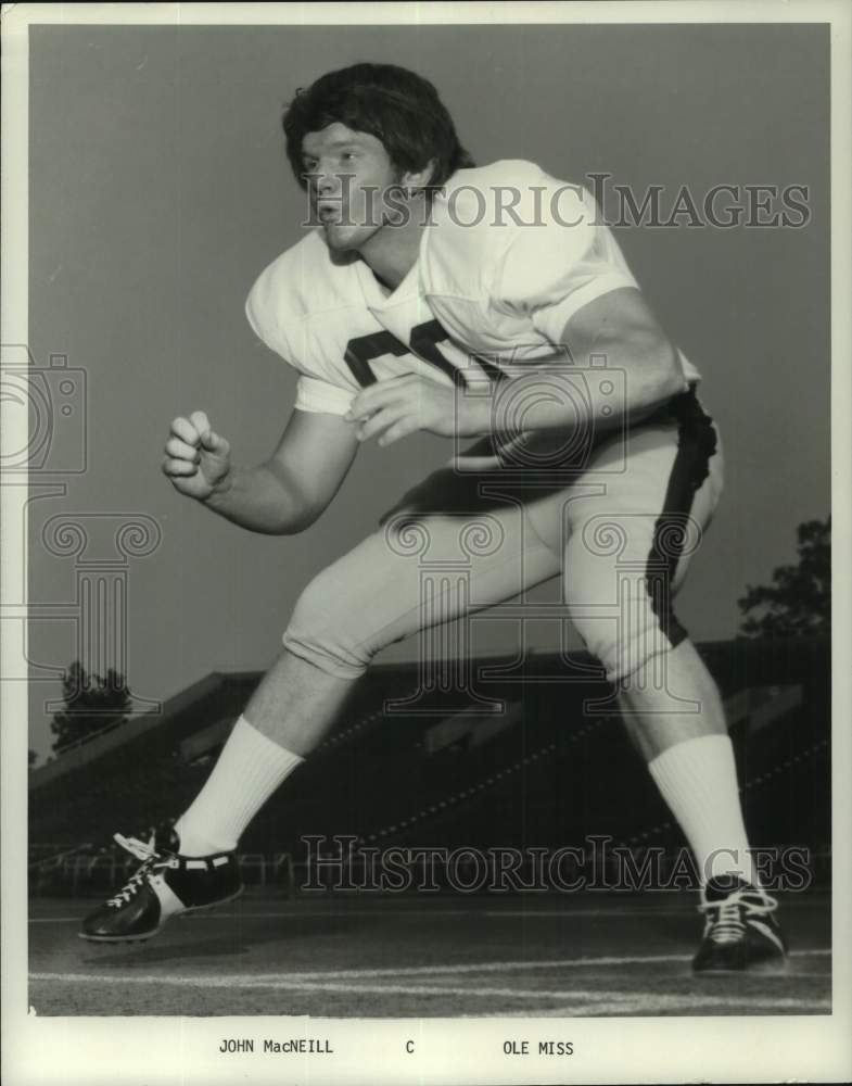 1975 Press Photo University of Mississippi football player John MacNeill poses - Historic Images