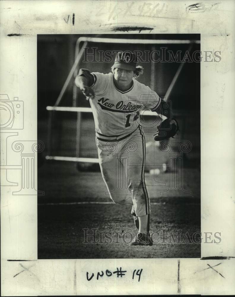 1980 Press Photo University of New Orleans baseball player Kevin McGann throws - Historic Images