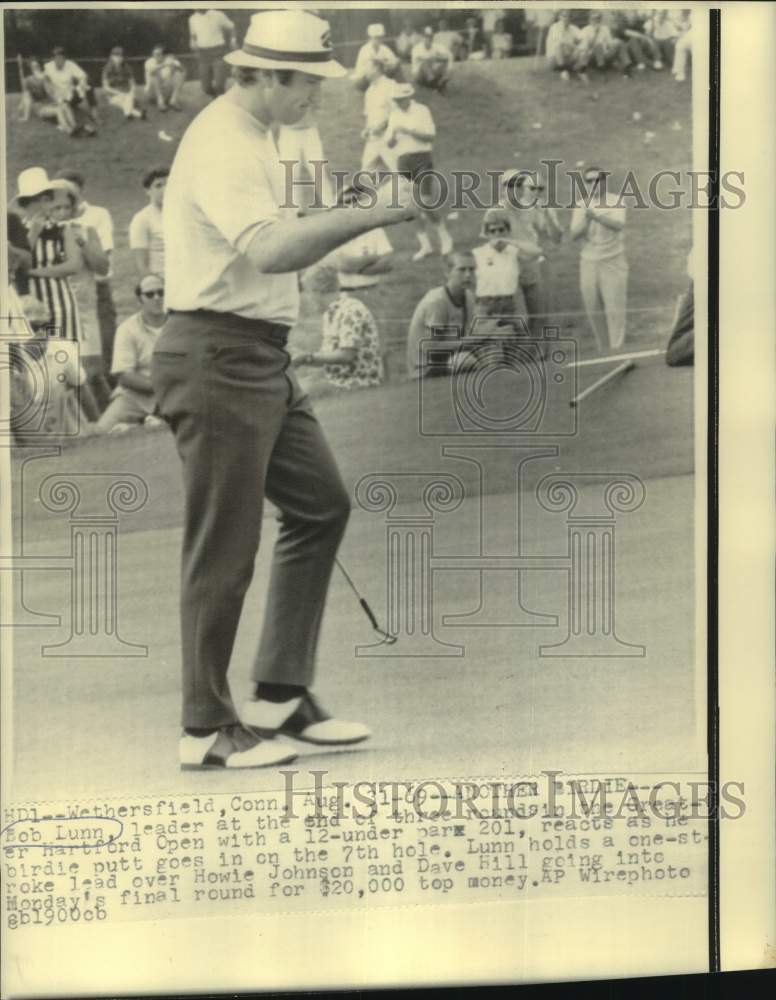 1969 Press Photo Golfer Bob Lunn plays the Greater Hartford Open - nos22545- Historic Images