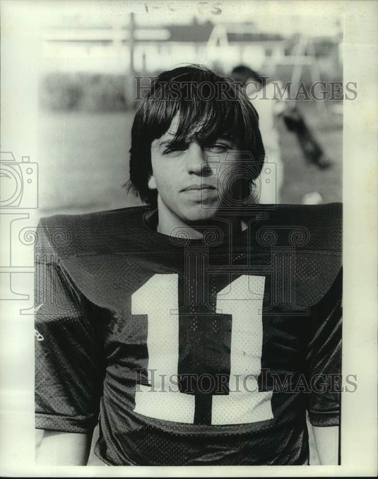 1975 Press Photo Football running back Hank Mills,