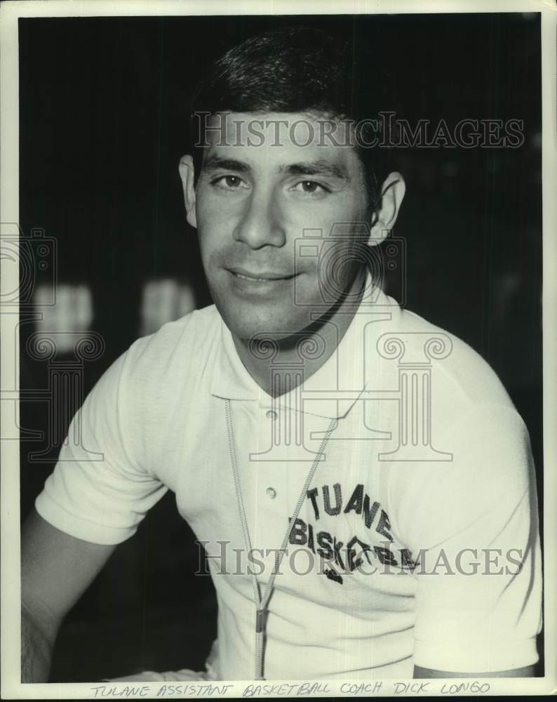 1969 Press Photo Tulane assistant basketball coach Dick Longo poses for photo- Historic Images