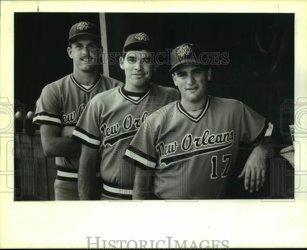 1988 Press Photo Three New Orleans baseball All-American pitchers pose for photo- Historic Images