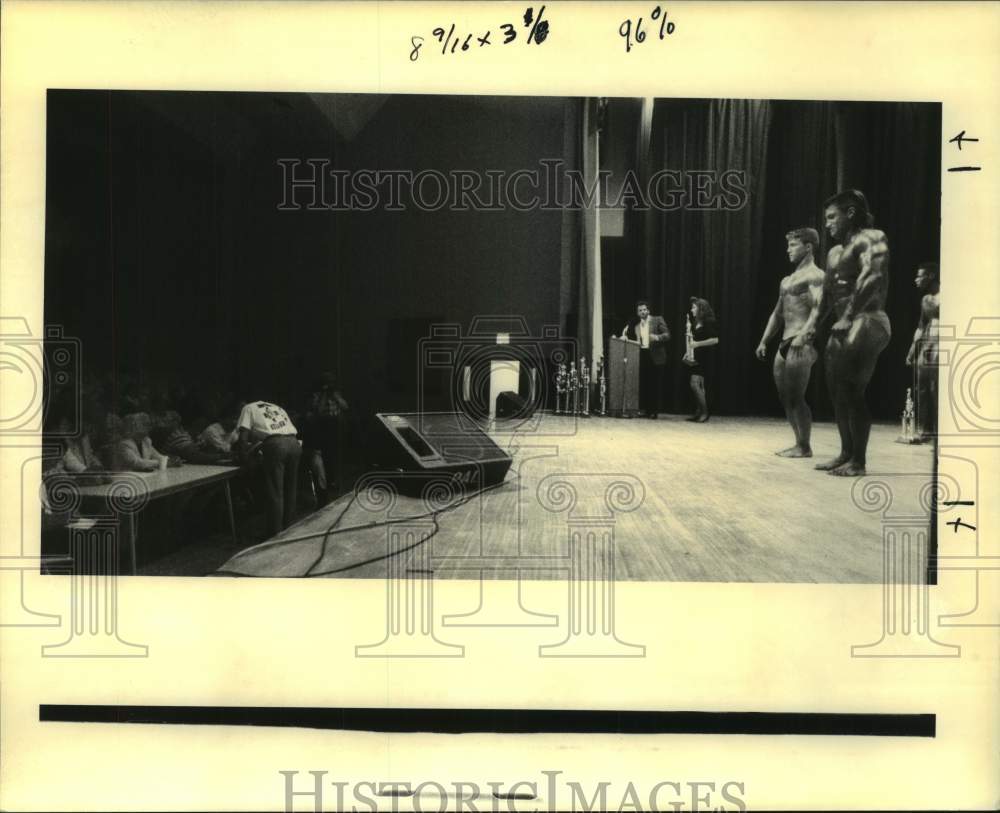 1990 Press Photo Bodybuilding - Mr. Louisiana Contest at Abramson High School- Historic Images