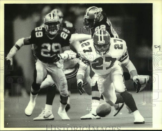 1988 Press Photo Atlanta Falcons football player Calvin Loveall vs. New Orleans- Historic Images