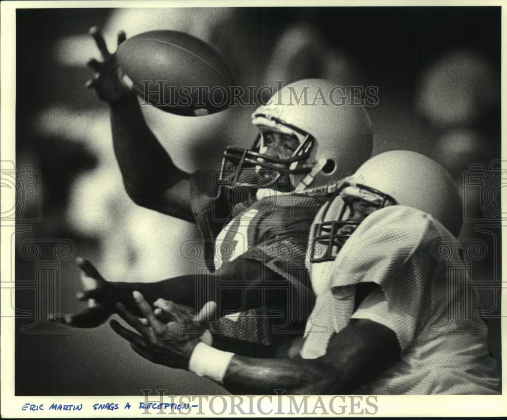 Press Photo New Orleans Saints football player Eric Martin snags a reception- Historic Images