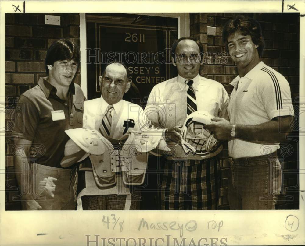 1979 Press Photo New Orleans Saints football players Rich Manti &amp; Ken Bordelon- Historic Images