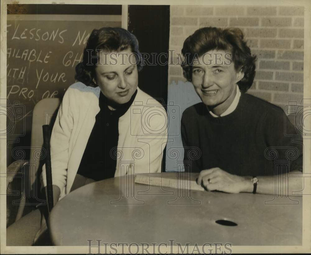 1967 Press Photo Golfers Higgins and Lucille MIttelbronn - nos24306- Historic Images