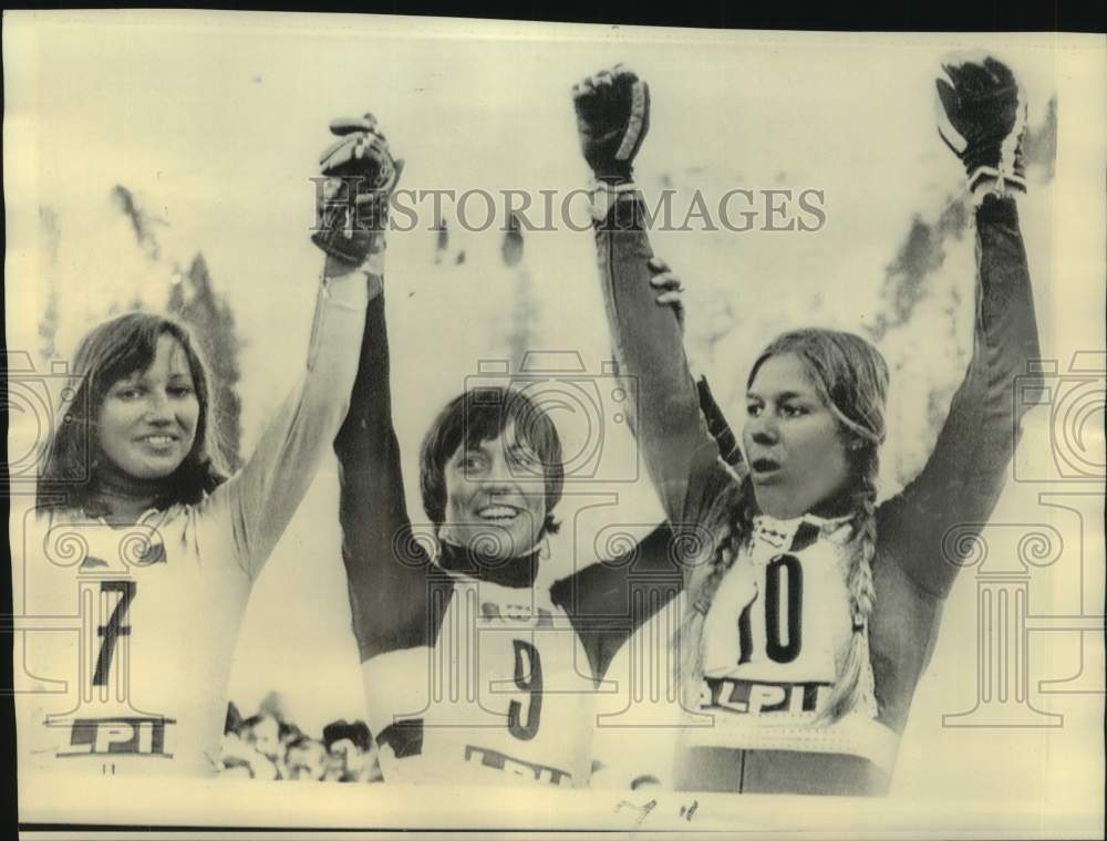 1976 Press Photo Olympic women&#39;s downhill skiing medalists - nos24307- Historic Images