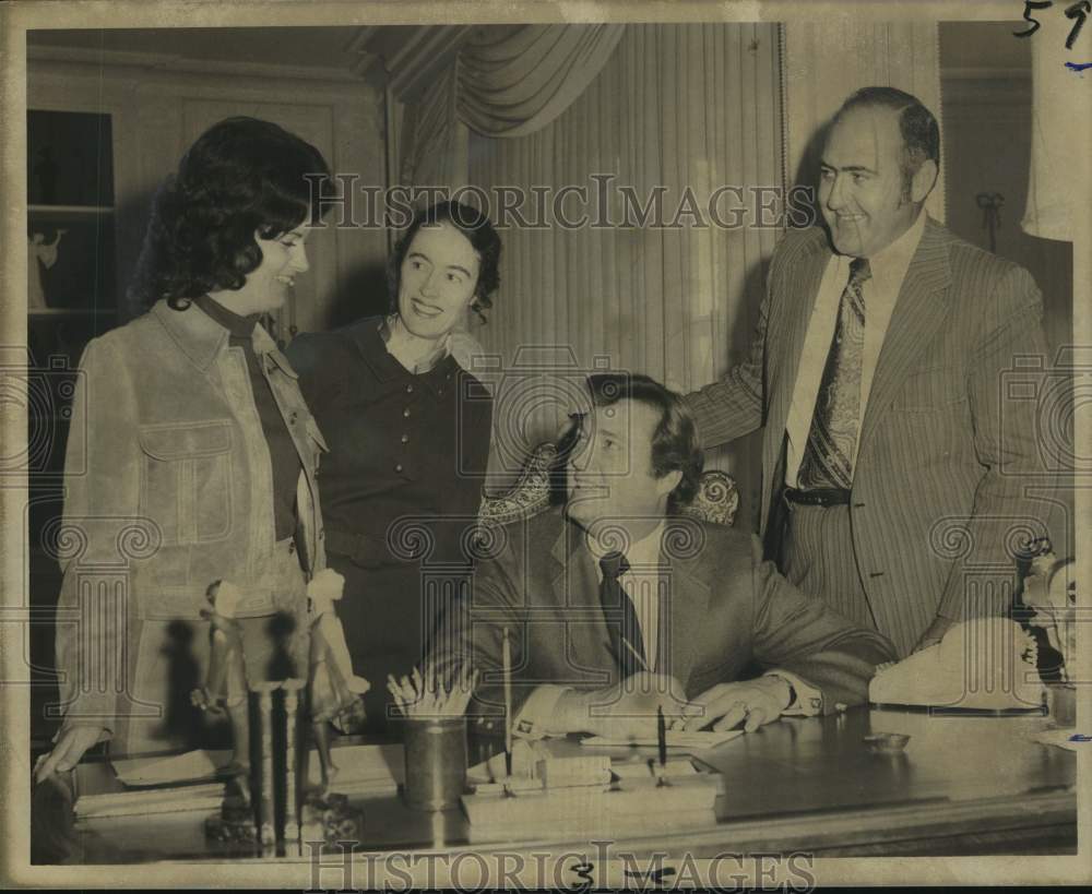 1971 Press Photo Promoters Plan Golf Tourney for New Orleans Remedial Clinic- Historic Images