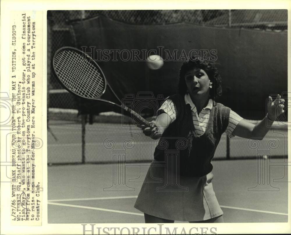 1986 Press Photo Tennis - Tish Mayer Warms Up at Terrytown Country Club- Historic Images