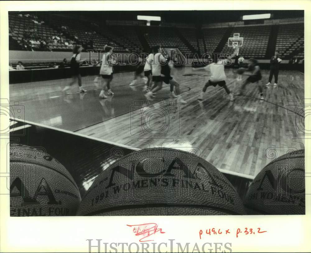 1991 Press Photo Basketball - Practice for NCAA Women&#39;s Final Four Games- Historic Images