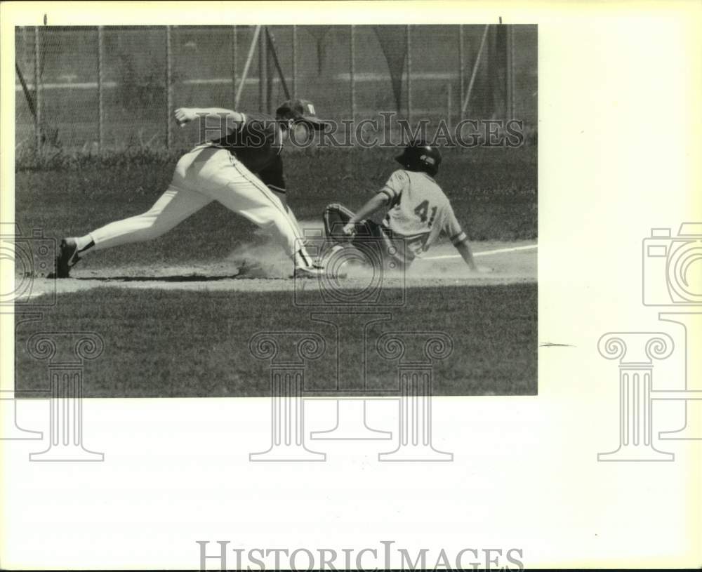 1991 Press Photo Baseball - Babe Ruth Game Action at Covington High Stadium- Historic Images