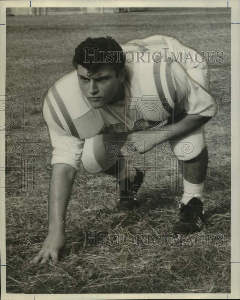 1967 Press Photo Fortier football guard Victor Note, a senior, in his stance- Historic Images