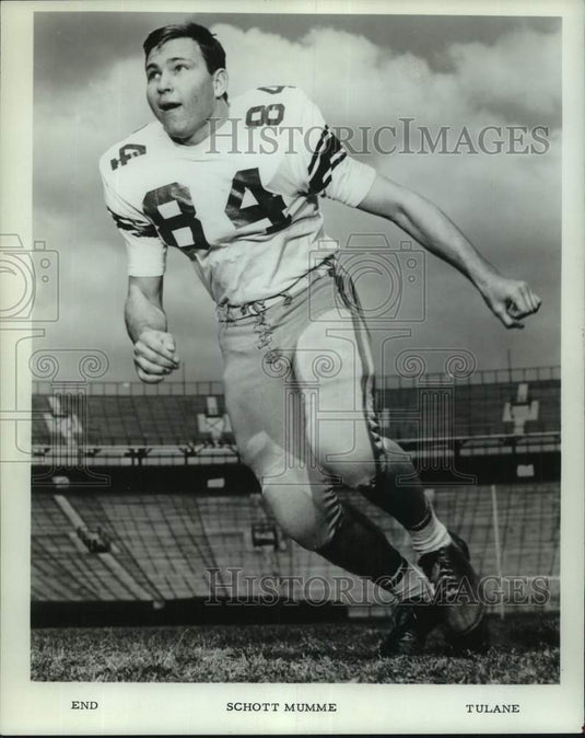 1967 Press Photo Tulane University football end Schott Mumme runs in practice- Historic Images