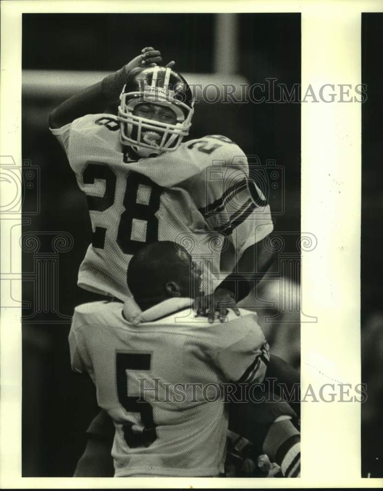 1984 Press Photo Grambling football players Calvin Nicholas, Bennie Thompson- Historic Images