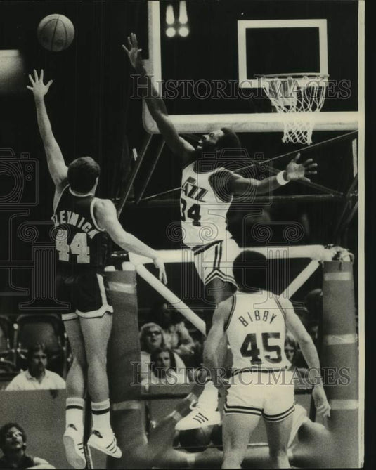 1975 Press Photo New Orleans Jazz basketball player