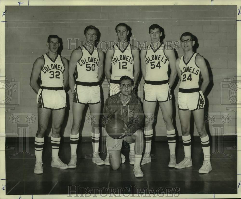 1967 Press Photo Nicholls State Colonels men&#39;s basketball team poses for photo- Historic Images