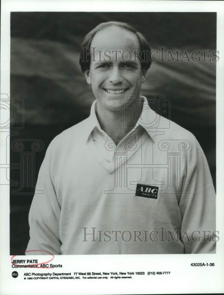 1990 Press Photo ABC Sports Commentator Jerry Pate smiles for portrait- Historic Images