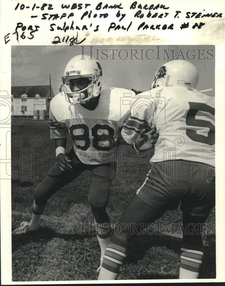 1982 Press Photo Port Sulphur football defensive end Paul Parker #88 in practice- Historic Images