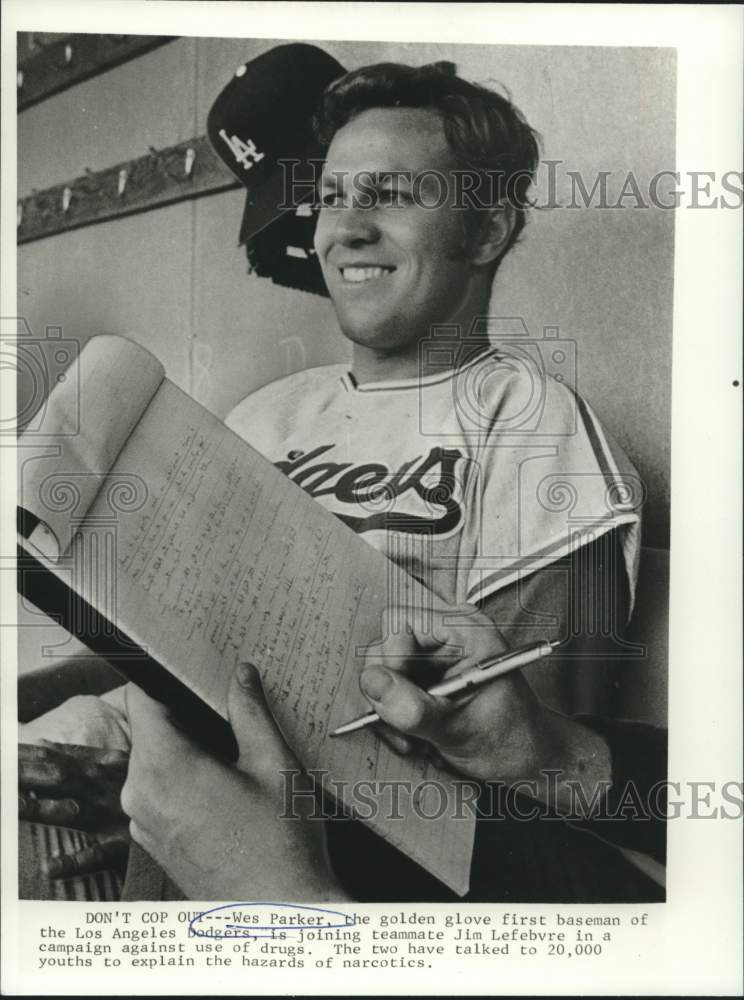 1971 Press Photo Los Angeles Dodgers baseball first baseman West Parker- Historic Images