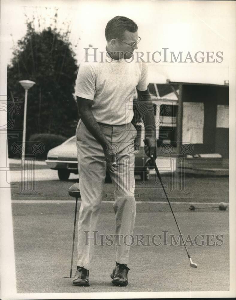 Press Photo Golfer Billy Joe Patton - nos27710- Historic Images