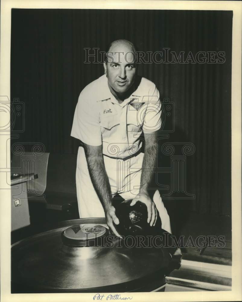 Press Photo Bowler Pat Patterson - nos27713- Historic Images