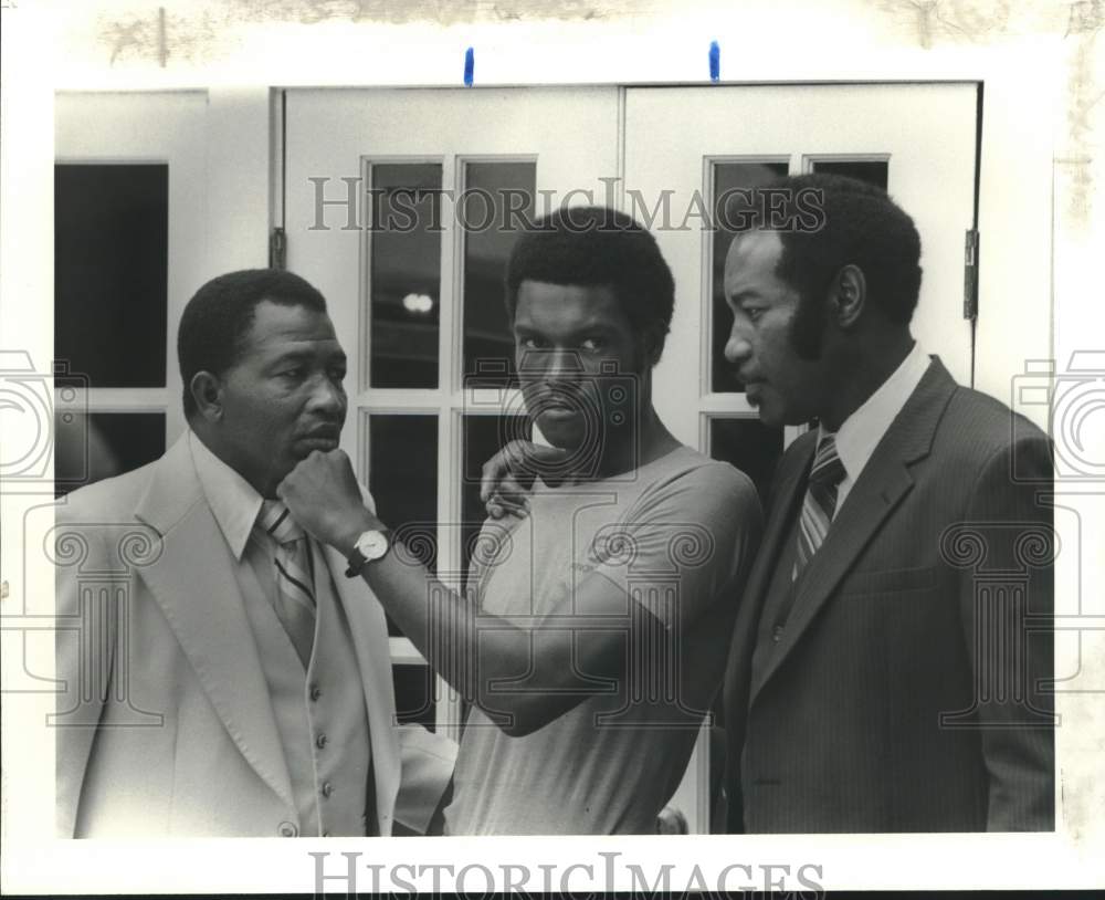 1982 Press Photo Boxer Billy Parks - nos28336- Historic Images