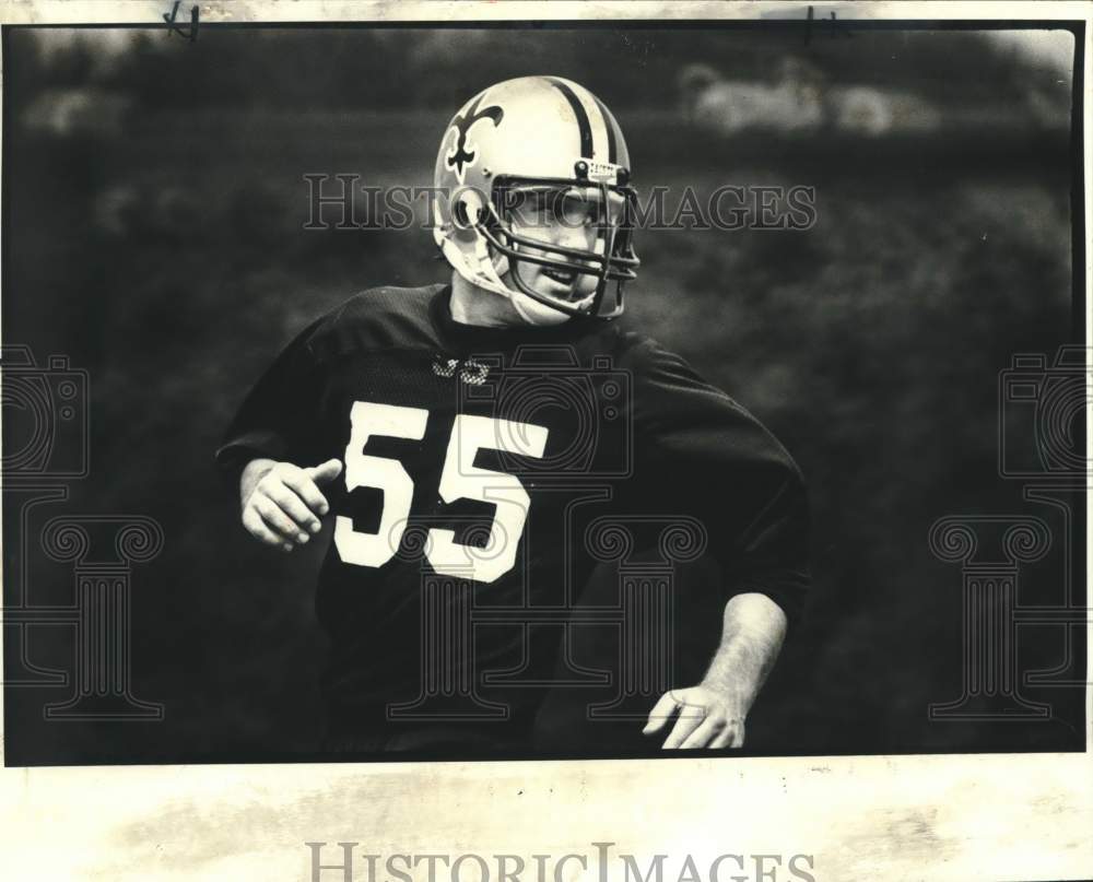 1981 Press Photo New Orleans Saints football linebacker Rob Nairne in practice- Historic Images