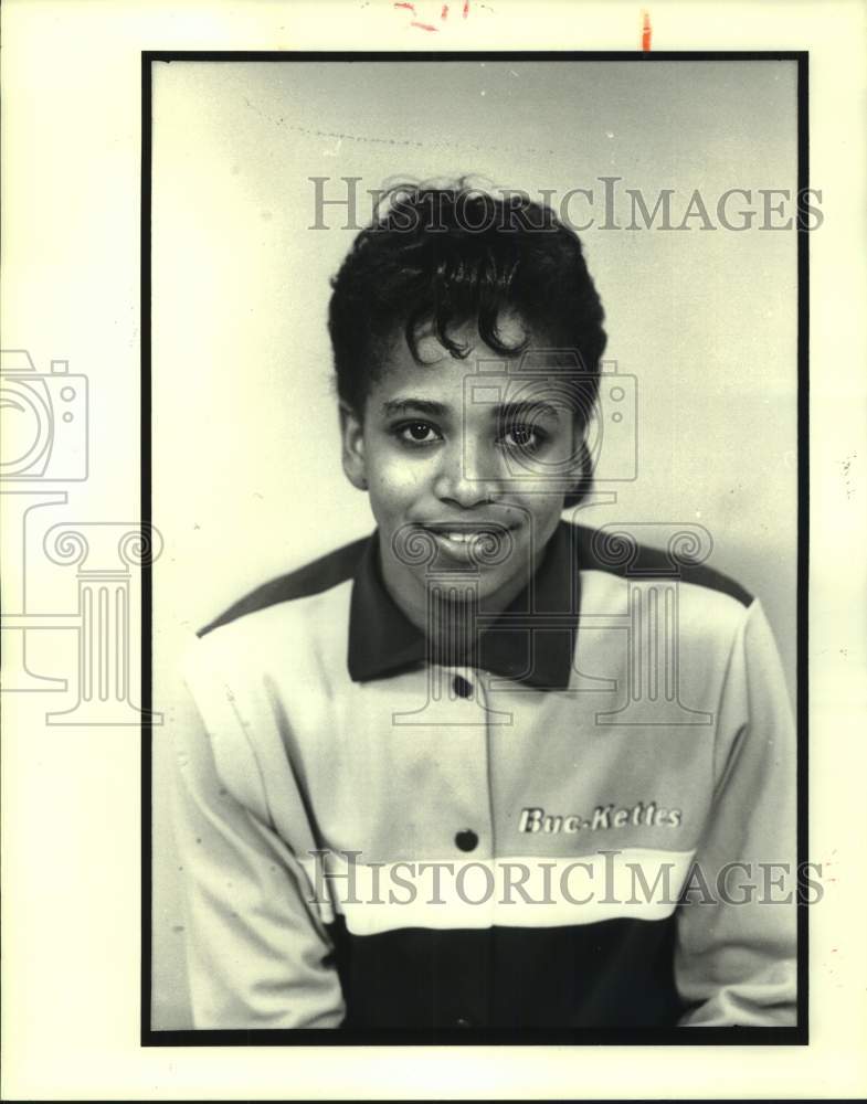 1985 Press Photo U of New Orleans basketball forward Carmen Reed poses for photo- Historic Images