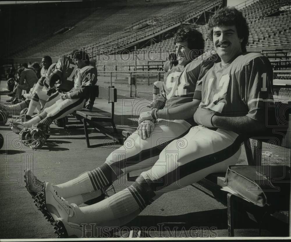 1978 Press Photo Football players Bob Swenson and Craig Penrose - nos29611- Historic Images